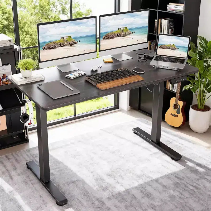 Bureau debout électrique noyer pour télétravail, Plateau assemblé, Hauteur réglable