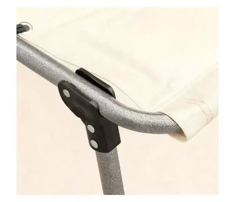 Chaise longue inclinable d'extérieur rembourrée et pliable avec dossier réglable