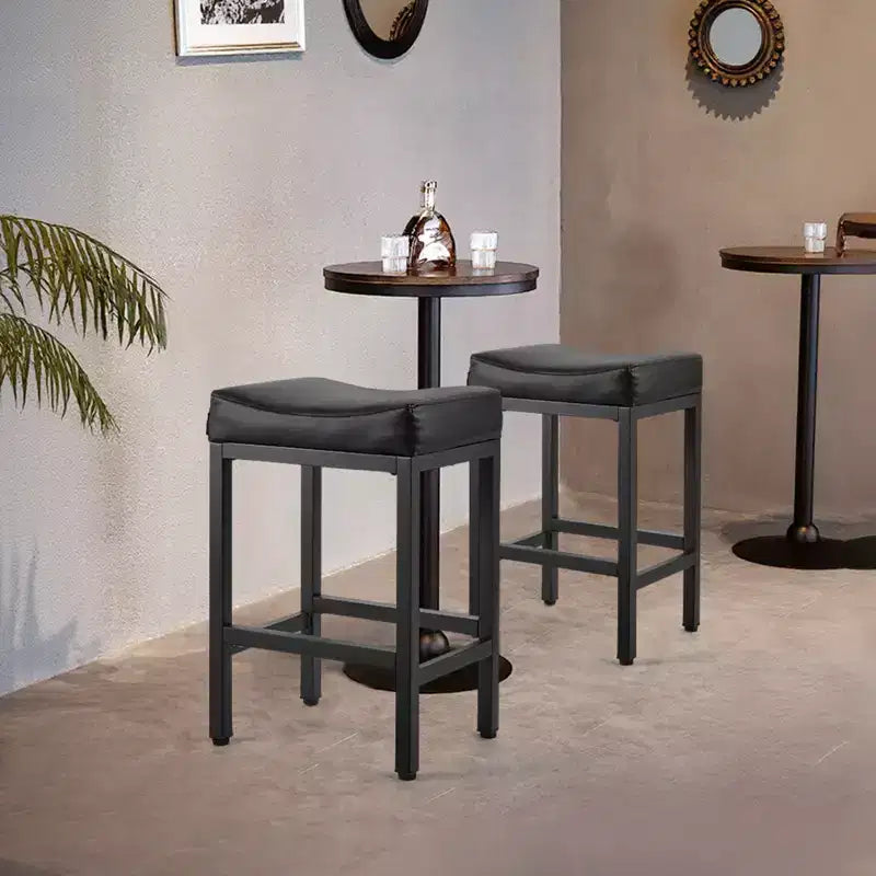 Tabourets de bar hauteur comptoir avec assise selle et pieds en métal - Noir