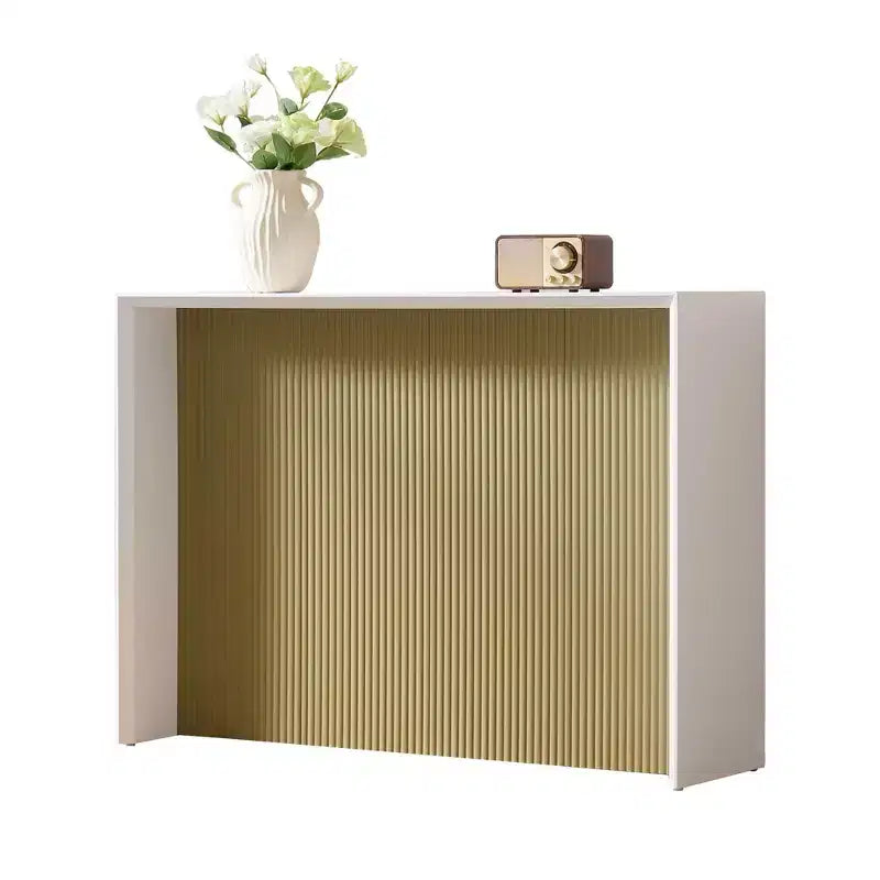 Console contemporaine avec façade ondulée