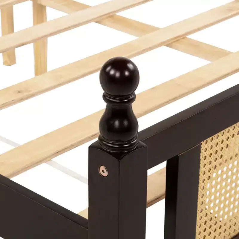 Cadre de lit Queen avec rangement sous le lit, haute capacité de poids, métal robuste